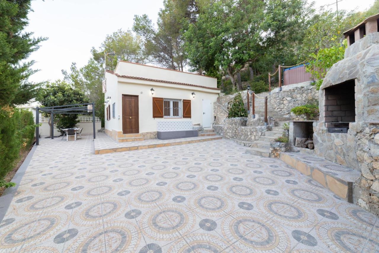 Silom House Villa Sant Pere De Ribes Eksteriør billede
